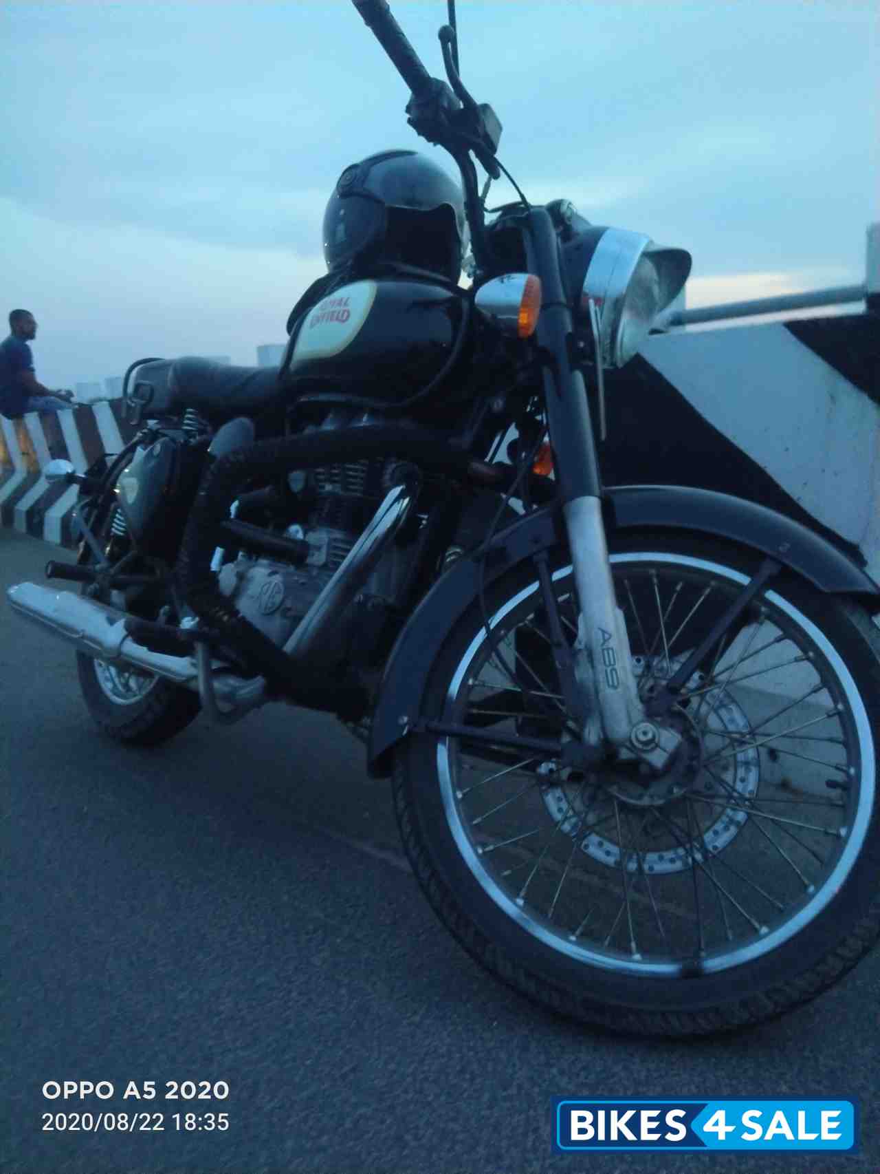 Black Royal Enfield Classic 350