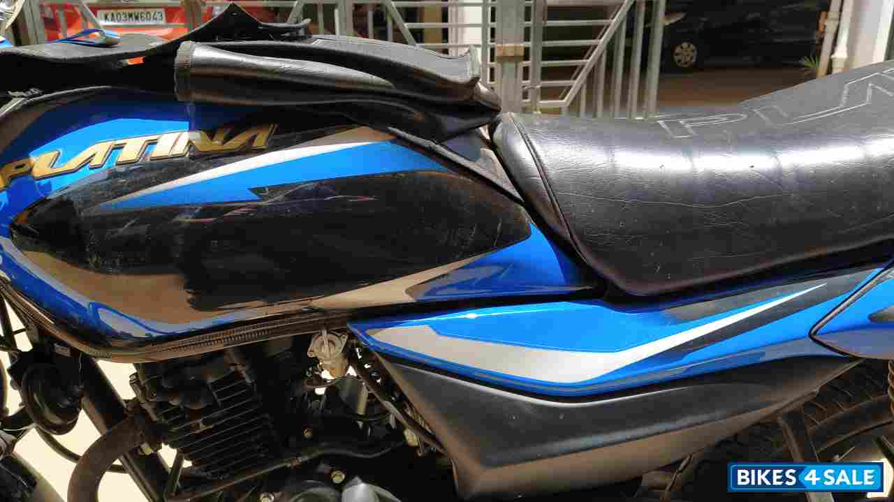 Black Blue Bajaj Platina 110 H-Gear