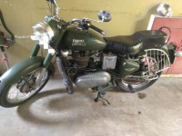 Battle Green Royal Enfield Classic