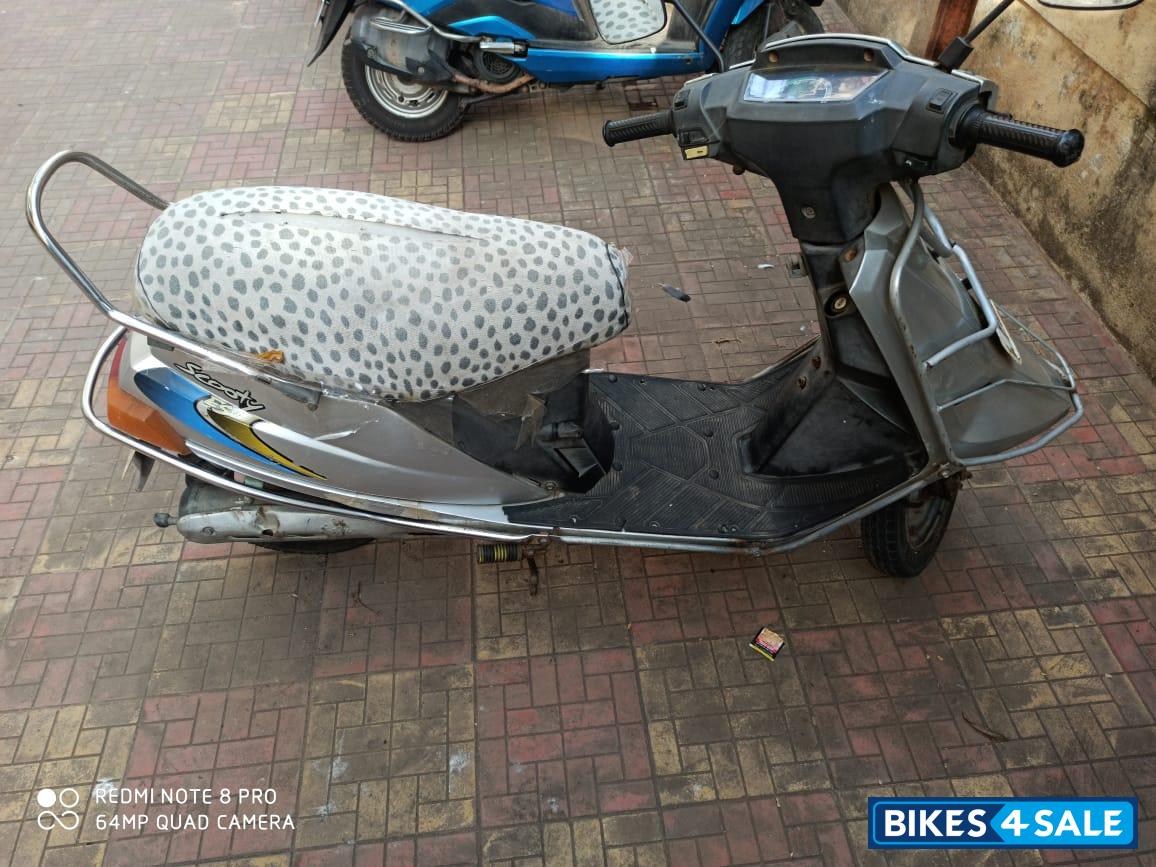 Silver Grey TVS Scooty ES