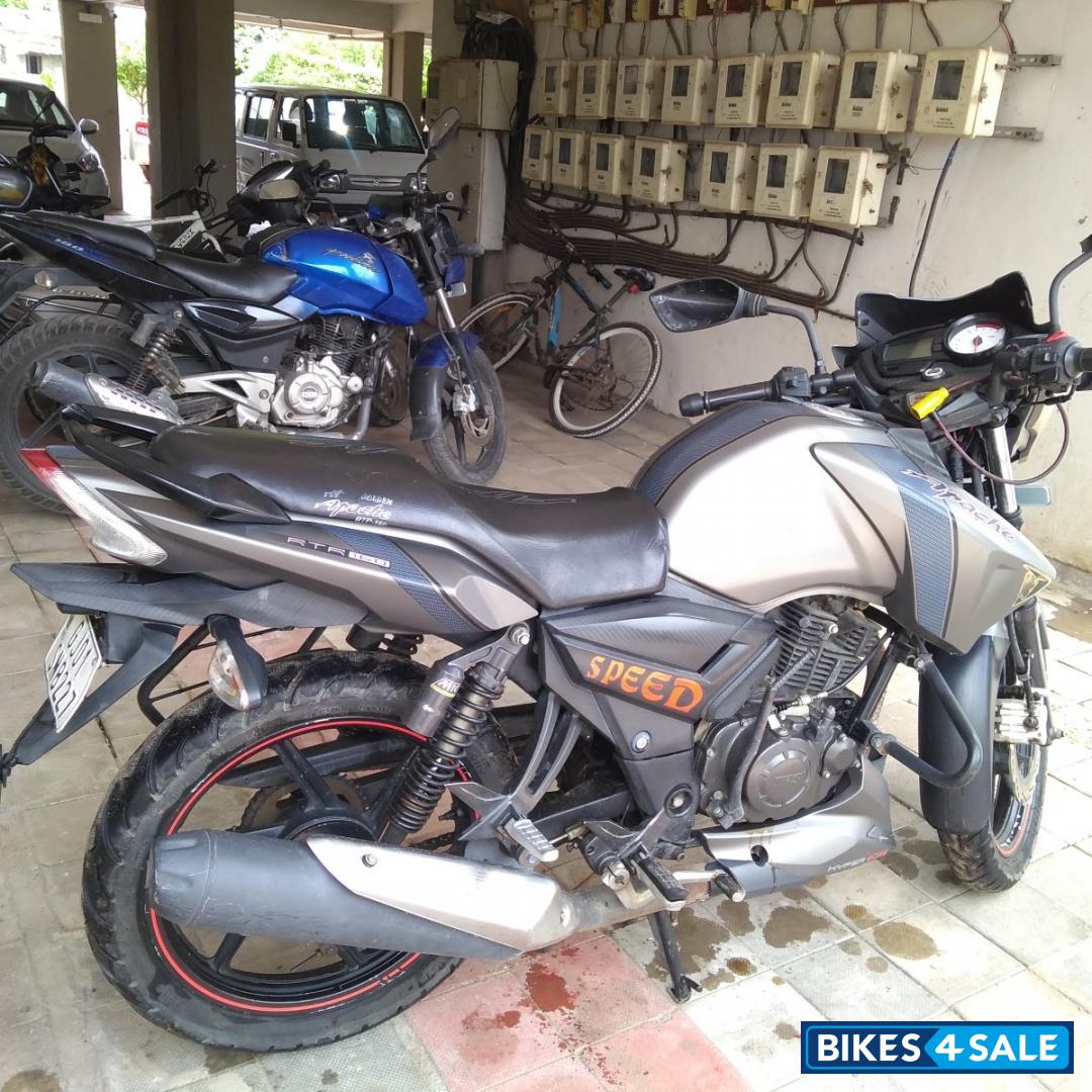 TVS Apache RTR 160