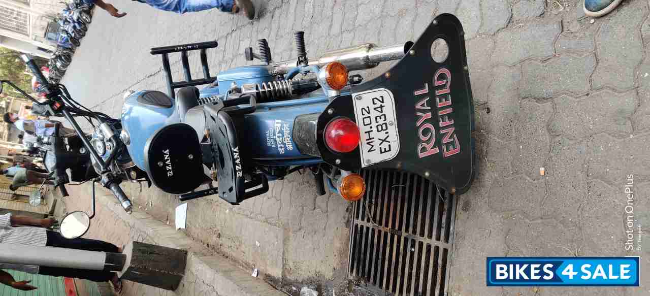 Squardon Blue Beast Royal Enfield Classic Squadron Blue Squardon Blue Beast Royal Enfield Classic Squadron Blue