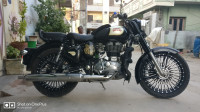 Black Royal Enfield Classic 350