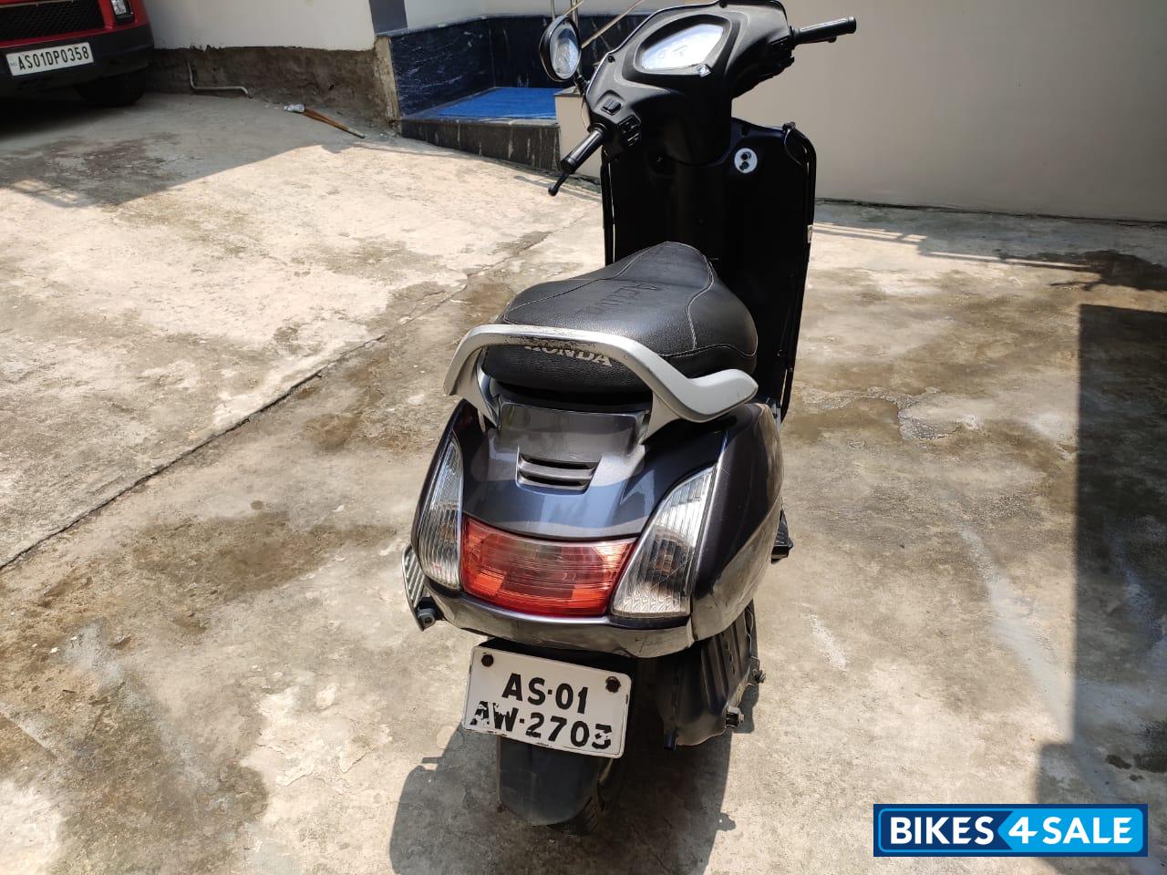 Grey Matalic Honda Activa