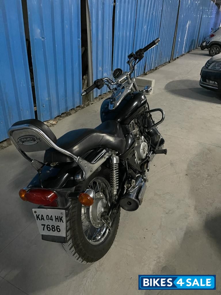 Bajaj Avenger 220 DTS-i Bajaj Avenger 220 DTS-i