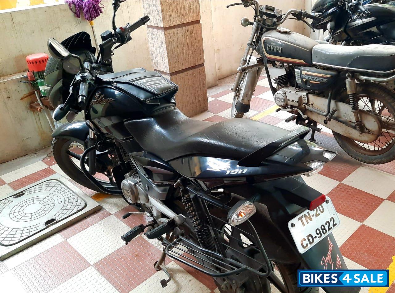 Black Bajaj Pulsar 150 DTSi