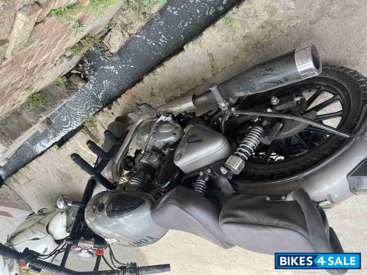 Royal Enfield Classic Gunmetal Grey