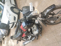 Bajaj V15