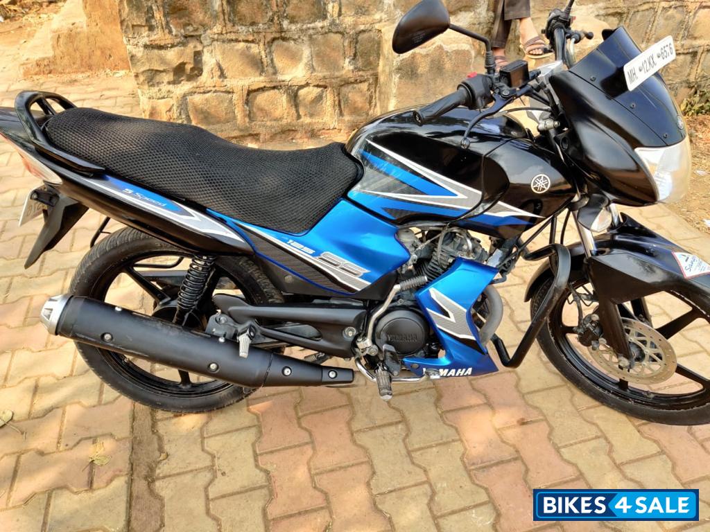 Blue Black Yamaha SS125