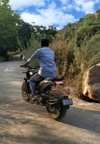 Black Galvano Vermilion Husqvarna Svartpilen 250 2020