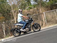 Black Galvano Vermilion Husqvarna Svartpilen 250 2020