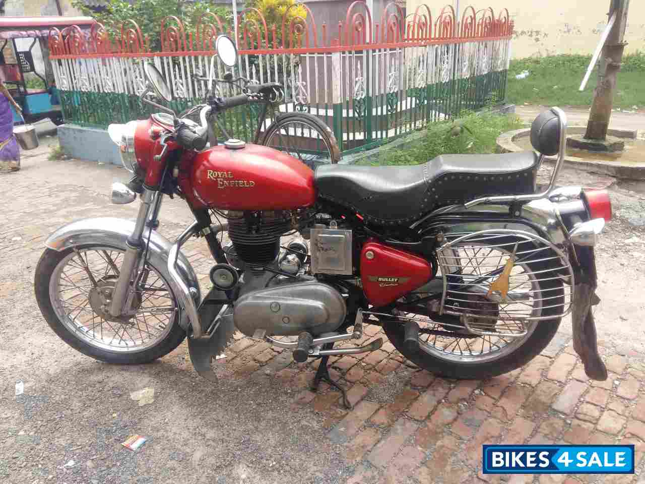Red Royal Enfield Classic