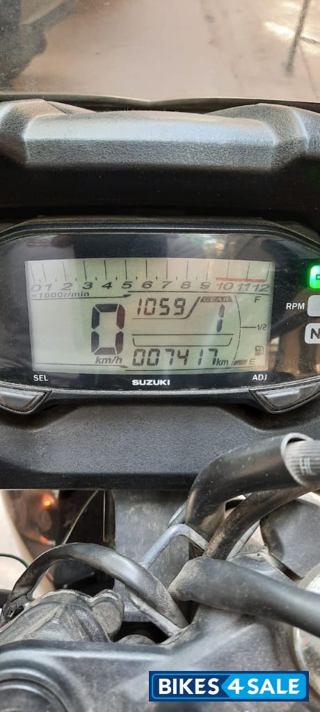 Suzuki Gixxer SF Suzuki Gixxer SF