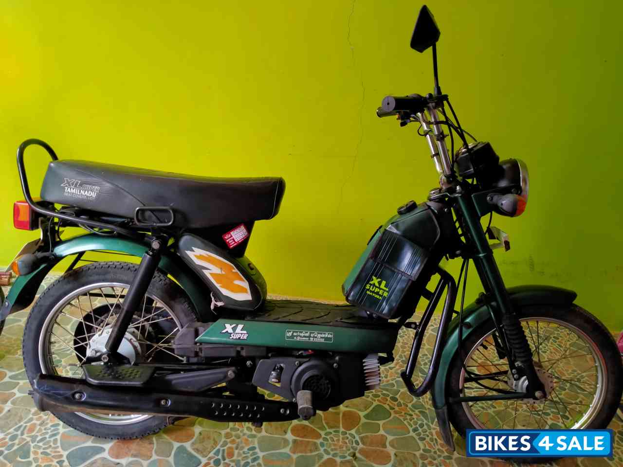 Green TVS XL Super