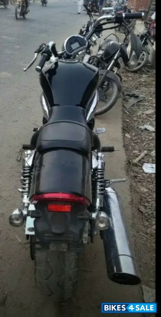 Black Hyosung Aquila Pro 650 Black Hyosung Aquila Pro 650