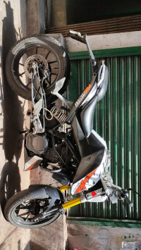 KTM Duke 200