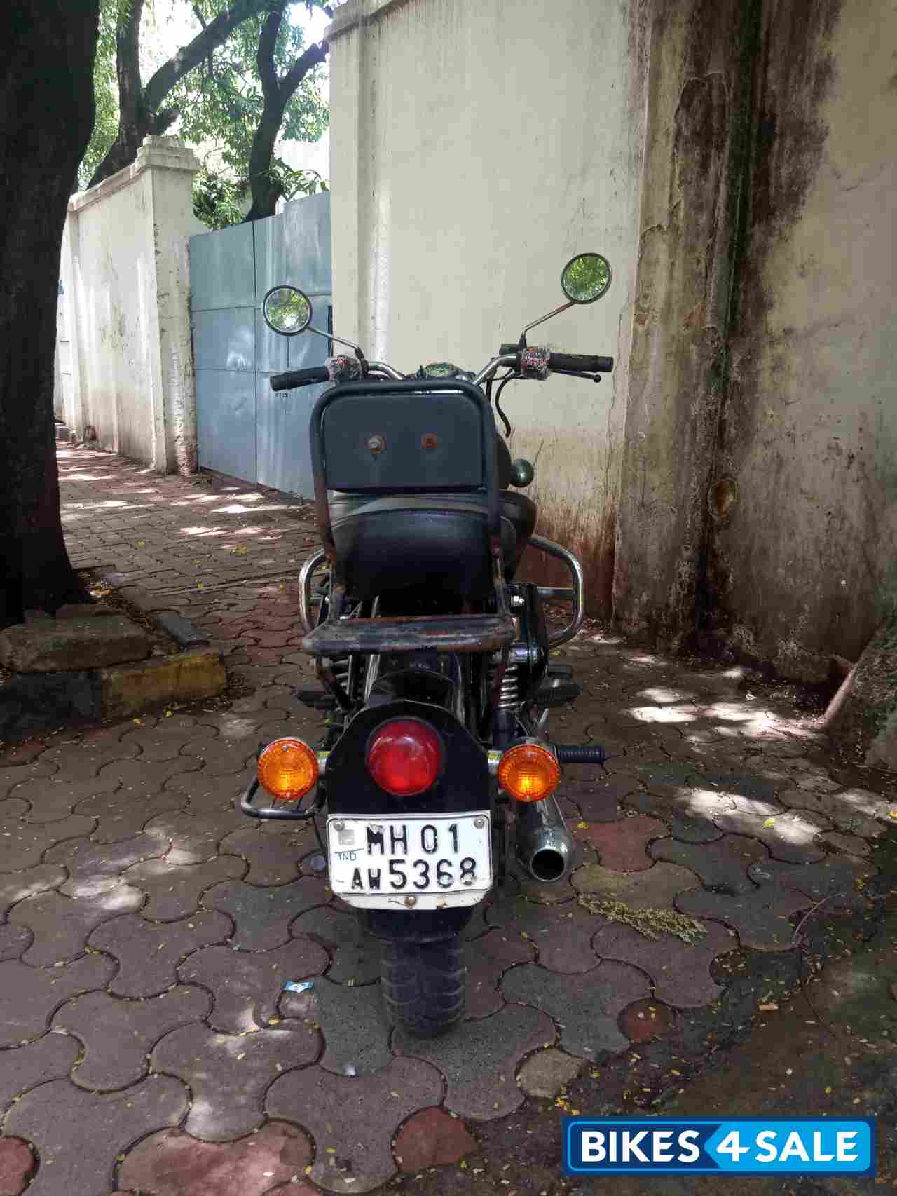 Royal Enfield Classic 350 Royal Enfield Classic 350