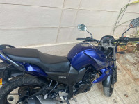 Blue Yamaha FZ16