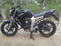 Black Yamaha FZ16