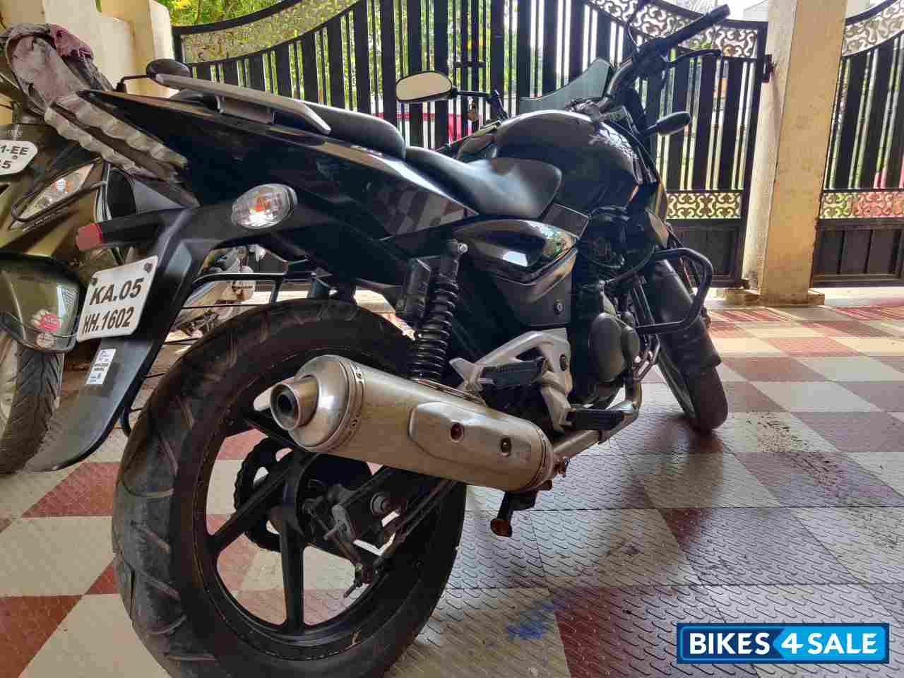 Bajaj Pulsar 200 DTSi