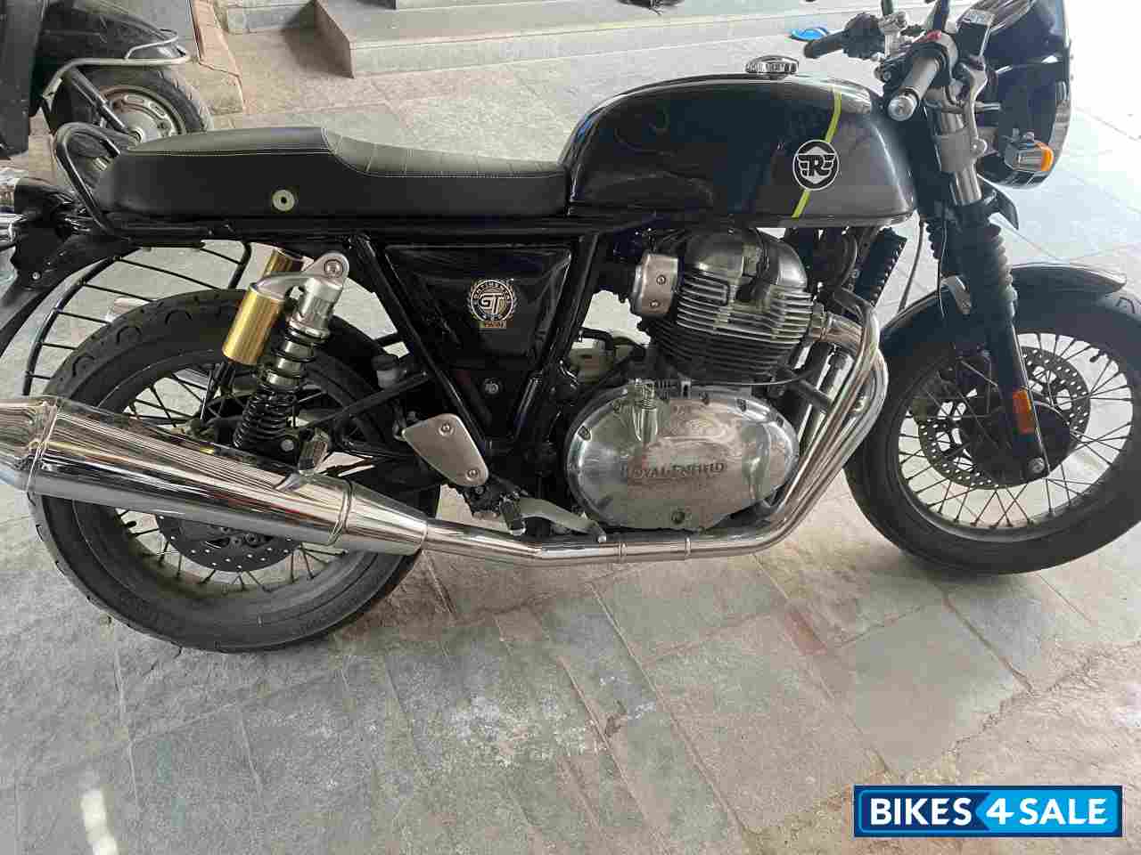 Black-grey Royal Enfield Continental GT 650 Twin