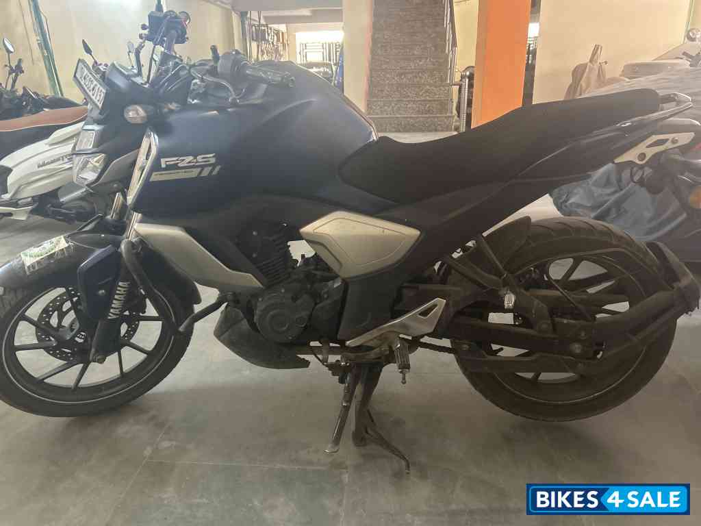 Mat Dark Purplish Bl Yamaha FZ-S FI V3