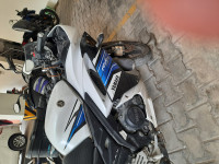 White Yamaha YZF R15 S