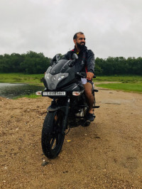 Bajaj Pulsar 220 DTSFi