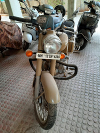 Desert Strom Royal Enfield Classic 500