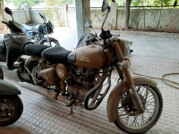 Desert Strom Royal Enfield Classic 500