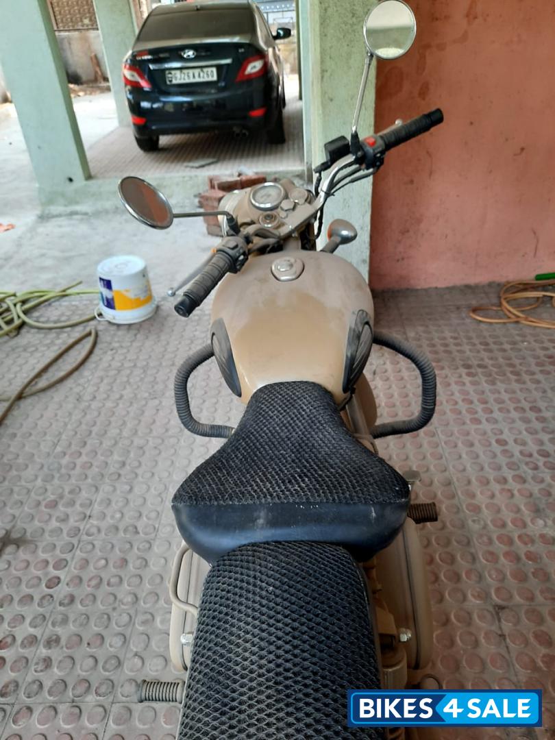 Desert Strom Royal Enfield Classic 500