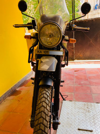 Royal Enfield Himalayan Sleet