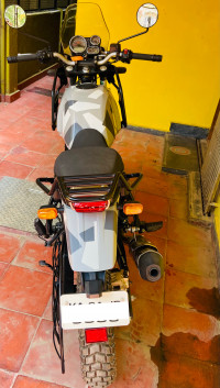 Royal Enfield Himalayan Sleet