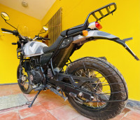 Royal Enfield Himalayan Sleet