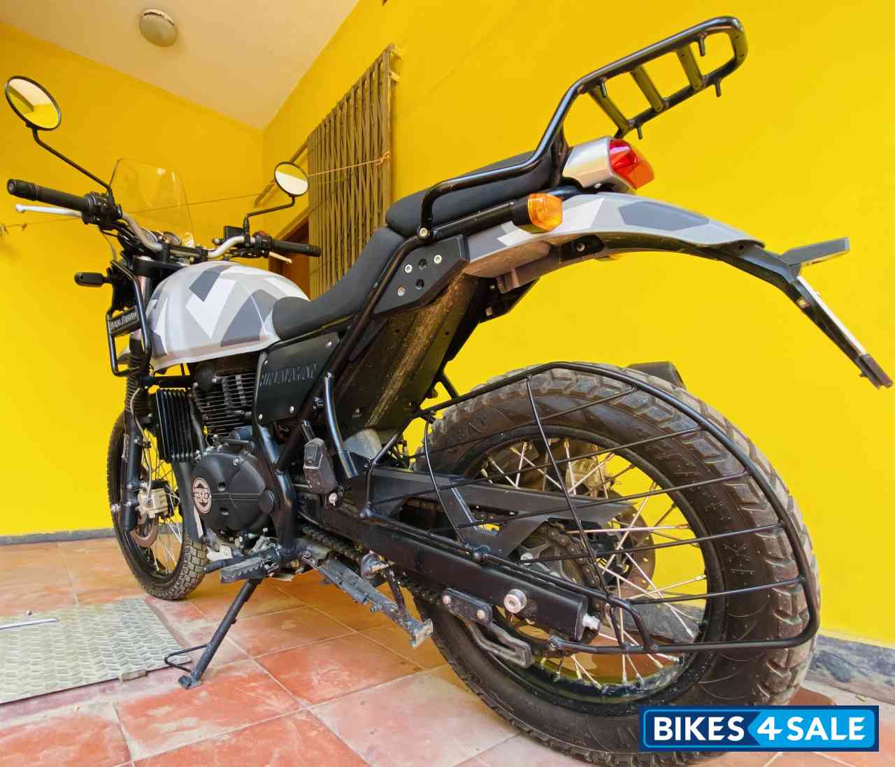 Royal Enfield Himalayan Sleet