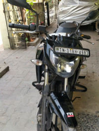Black TVS Apache RTR 160 4V