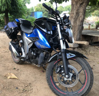 Blue Suzuki Gixxer BS6