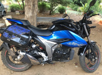 Blue Suzuki Gixxer BS6