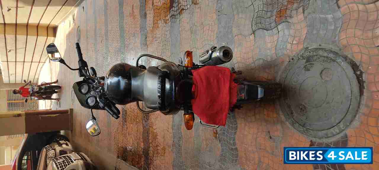 Black Bajaj Pulsar 150 DTSi