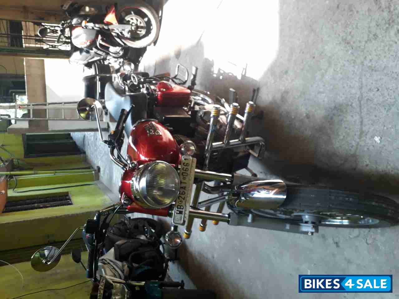 Maroon Royal Enfield Bullet Electra Twinspark Maroon Royal Enfield Bullet Electra Twinspark