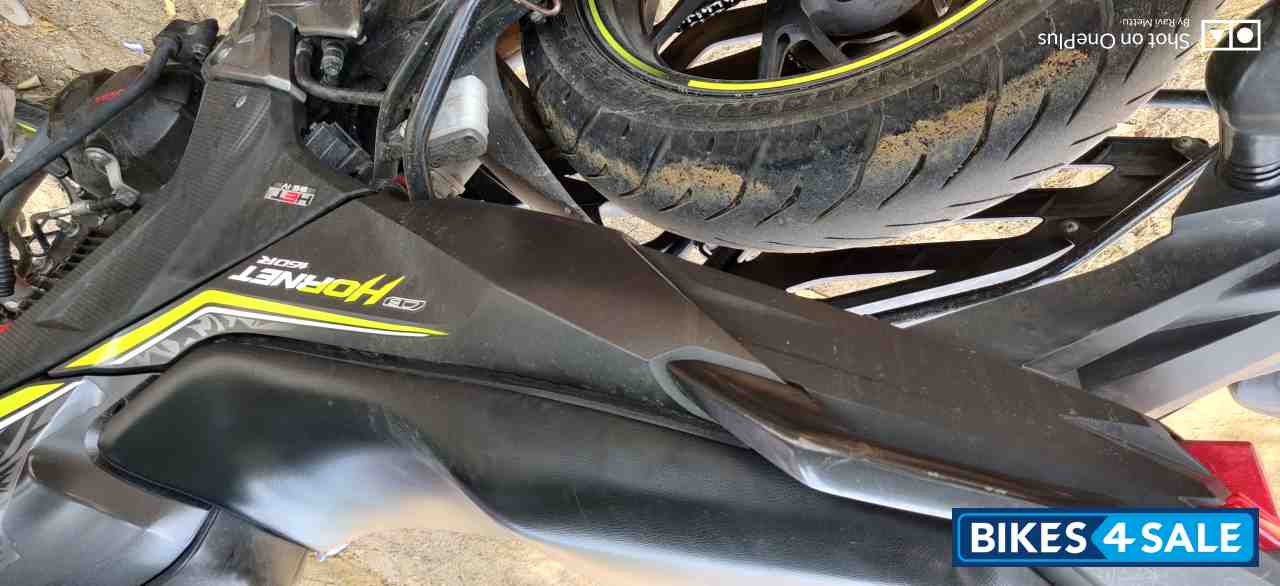 Max Axis Gray Metallic Honda CB Hornet 160R