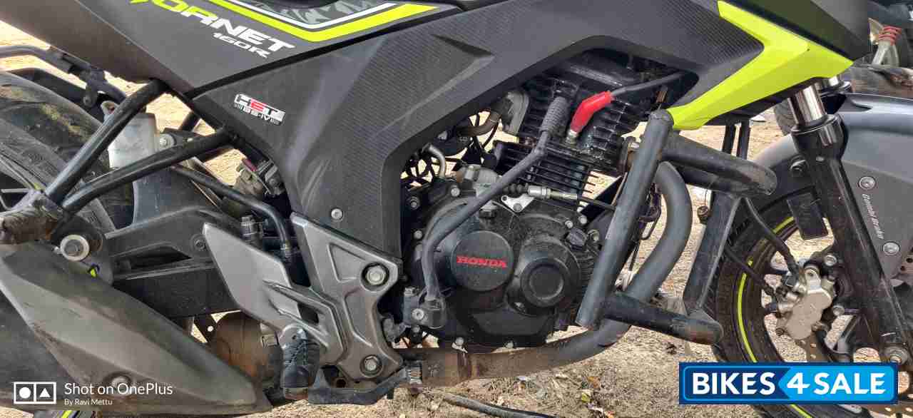 Max Axis Gray Metallic Honda CB Hornet 160R