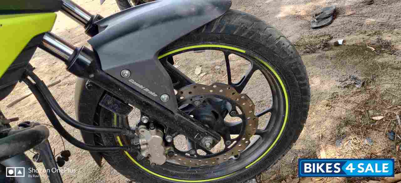 Max Axis Gray Metallic Honda CB Hornet 160R