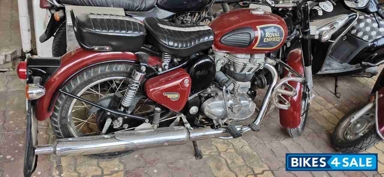 Chestnut Royal Enfield Classic 350 BS VI