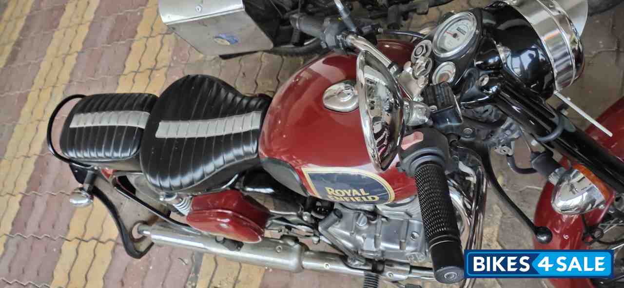 Chestnut Royal Enfield Classic 350 BS VI