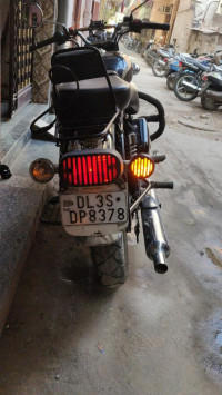 Black Royal Enfield Bullet Electra Twinspark