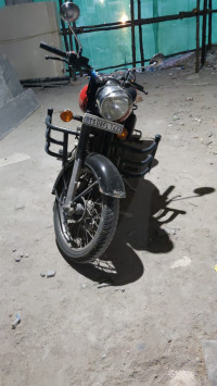 Royal Enfield Classic 350 Redditch Red