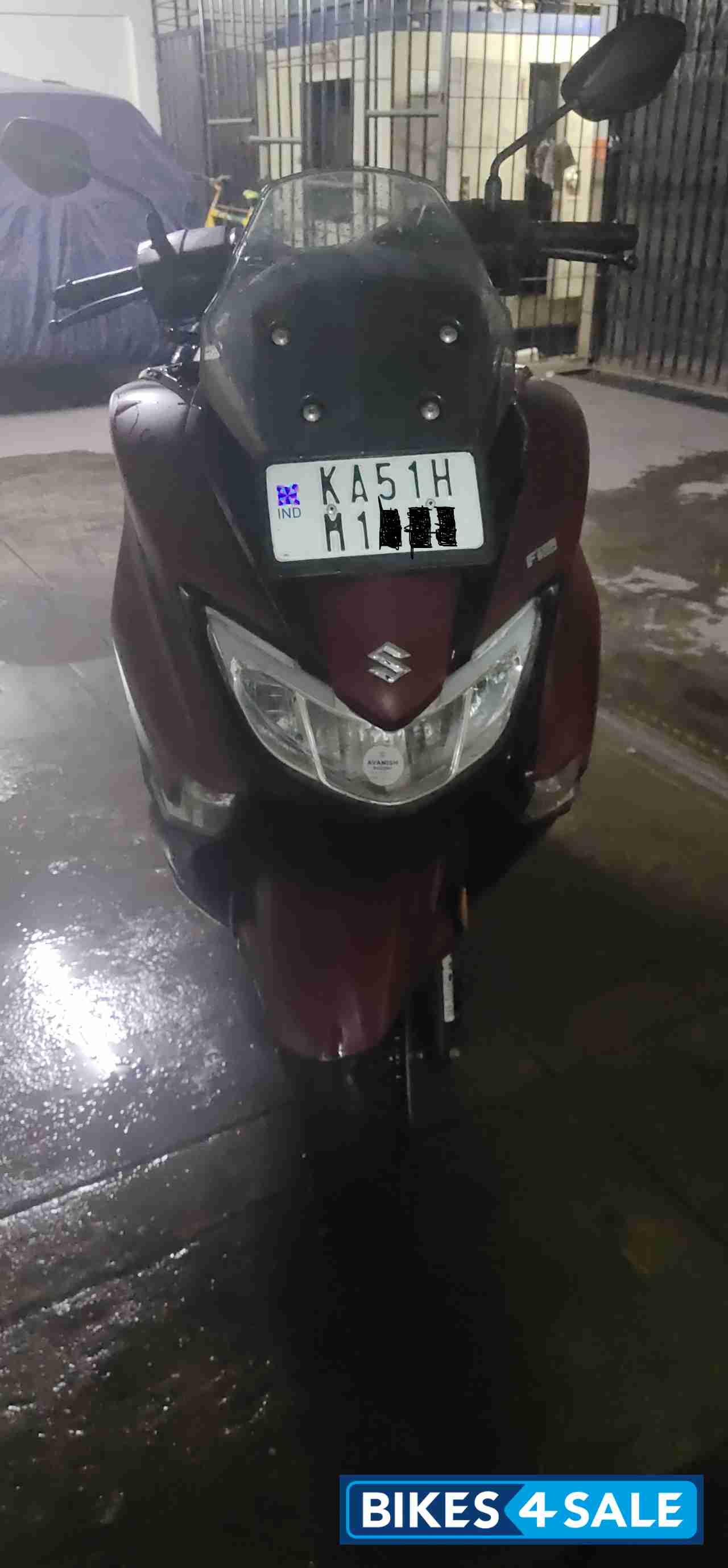 Red Suzuki Burgman Street BS6