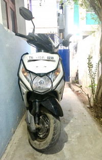 Black And White Honda Dio