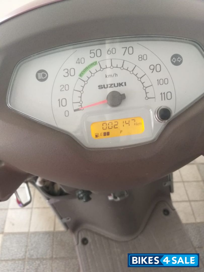 Maroon Suzuki Access 125 Special Edition